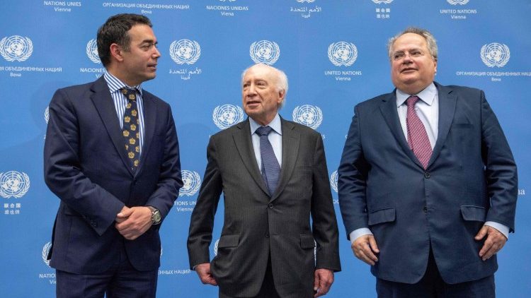 Dy ministrat e jashtëm të Greqisë dhe Maqedonise me ndërmjetësuesin e OKB-së, Matthew Nimetz