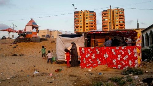 Mortalidade infantil não diminui em Gaza há dez anos, diz estudo ONU