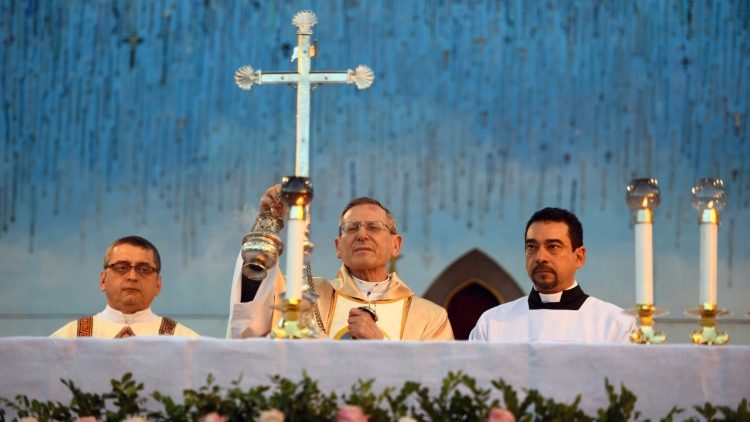 Kardinolas Amato beatifikacijos ceremonijoje Paragvajuje