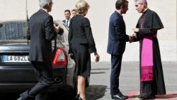 vatican-france-macron-pope-1530002954414.jpg