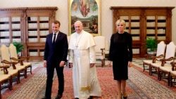 vatican-france-macron-pope-1530009849629.jpg