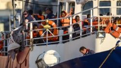 malta-europe-migrants-1530128657028.jpg