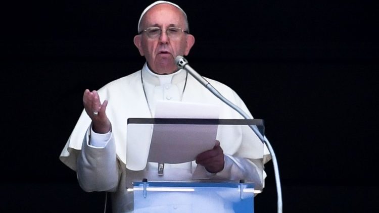 Ist in Sorge um Nicaragua: Papst Franziskus, hier bei einem Angelus-Gebet