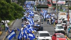 nicaragua-unrest-protest-human-chain-1530741893476.jpg