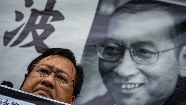 Menschenrechtler Liu Xiaobo auf einem Plakat in Honkong