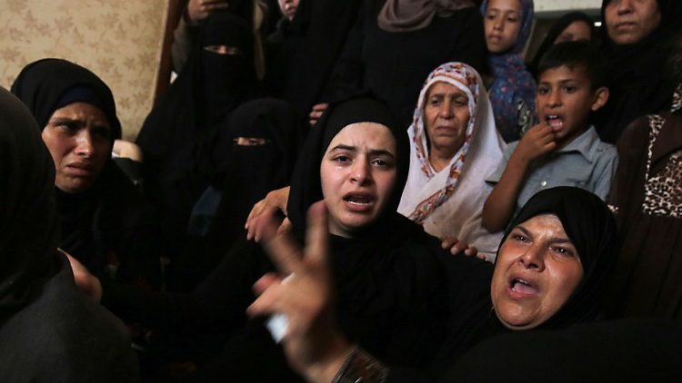 Strafa Gazy: ludzie są zdesperowani, szukają możliwości migracji