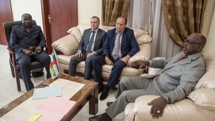 De hauts responsables, dont le ministre centrafricain de la Sécurité publique et le premier secrétaire de l'ambassade russe en RCA, se sont réunis le 2 août dernier à Bangui.