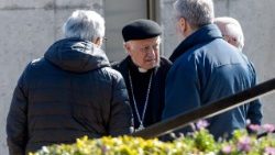 chile-religion-abuse-bishops-meeting-1533318241997.jpg