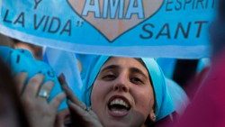 argentina-abortion-demo-1533418764095.jpg