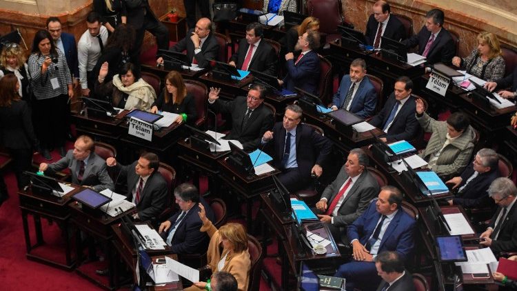 阿根廷參議院討論墮胎法案
