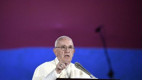 Papst über Missbrauch: Um Verzeihung bitten reicht nicht