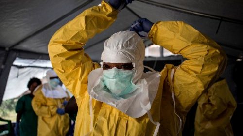 Crece el número de afectados de Ébola: una carrera contrarreloj  
