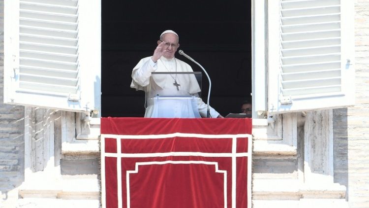 教宗8月19日主持三鐘經祈禱活動