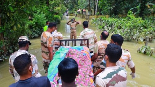 Caritas Indien: Schlimmste Überschwemmung in 100 Jahren
