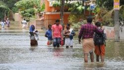 india-weather-floods-1534856788298.jpg