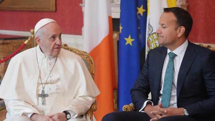 Papst Franziskus und der irische Premierminister