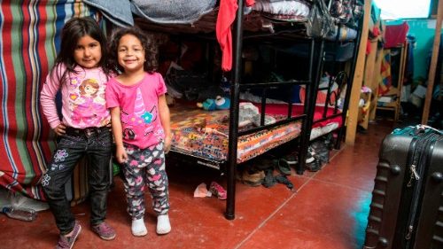 Kyrkor i Peru välkomnar venezuelanska flyktingar