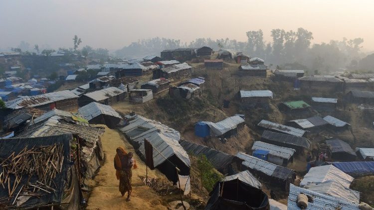 Acampamento Rohingya em Bangladesh