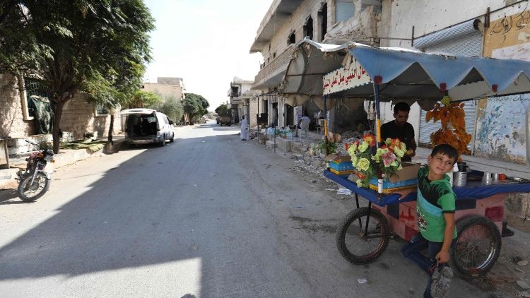 Ein Verkaufsstand für Getränke in der Provinz Hama