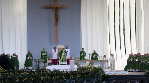 O lugar e postura da presidência na liturgia