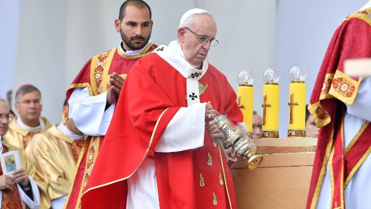Påven Franciskus firar mässan i Tallinn 