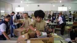 brazil-election-preparations-1537892811933.jpg