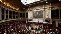france-politics-parliament-government-1537970815497.jpg