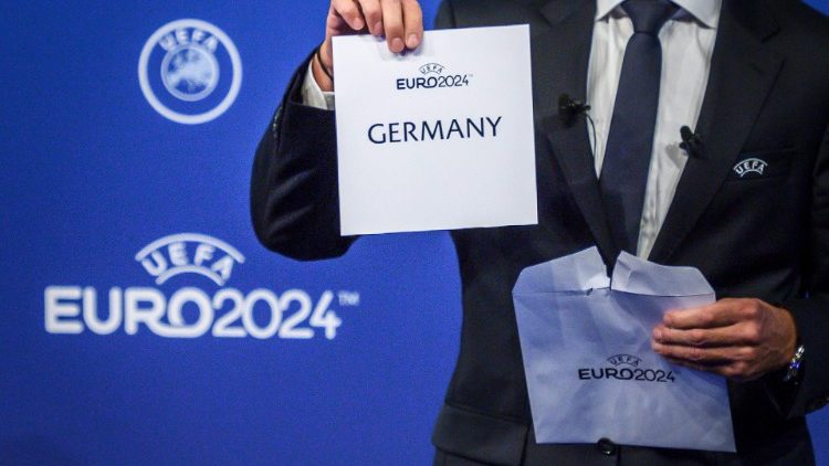 Deutschland wird 2024 die Fußball-EM durchführen