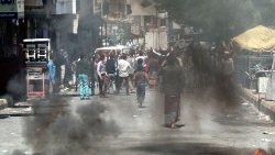 yemen-conflict-protest-1538481802413.jpg