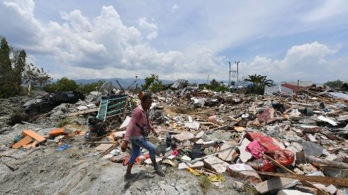 Ayuda del Papa a la población de Indonesia afectada por terremoto y tsunami