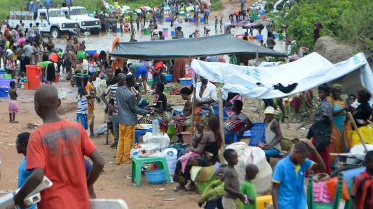 Congolese migrants expelled from Angola near Kamako