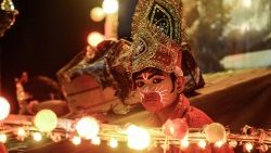 topshot-india-religion-hindu-festival-1539941488267.jpg