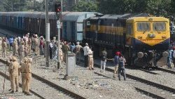 india-accident-train-1540120277460.jpg