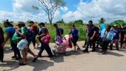 mexico-guatemala-honduras-us-migration-1540844798161.jpg