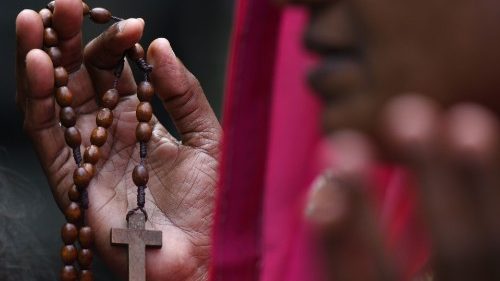 Indien: Priester wird geschlagen und dann – verhaftet 