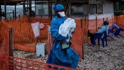 topshot-drcongo-epidemic-health-ebola-1542017936481.jpg