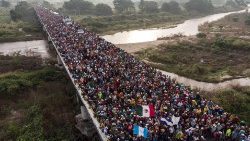 mexico-honduras-us-migration-afp-pictures-of--1543401243737.jpg