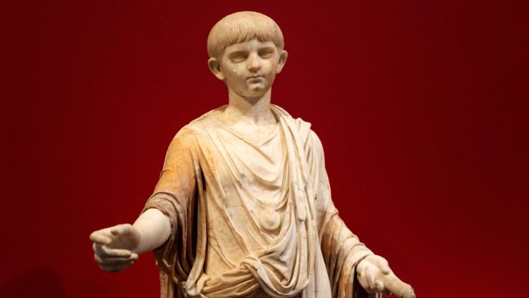 Statue aus der Zeit des römischen Kaisers Claudius