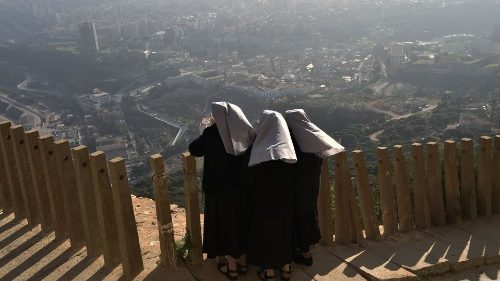 Vatikan-Frauenmagazin thematisiert Missbrauch von Ordensfrauen