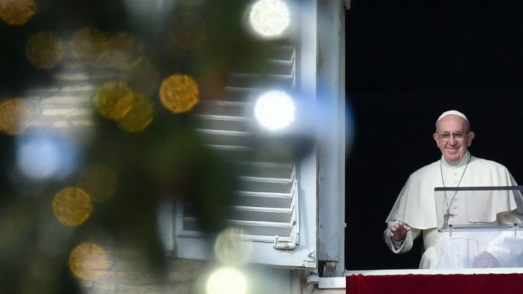 Папа Франциск на молитвата "Ангел Господен"