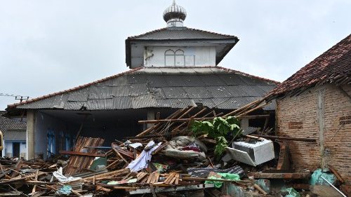 Indonesia, sempre più grave il bilancio delle vittime: 429 i morti