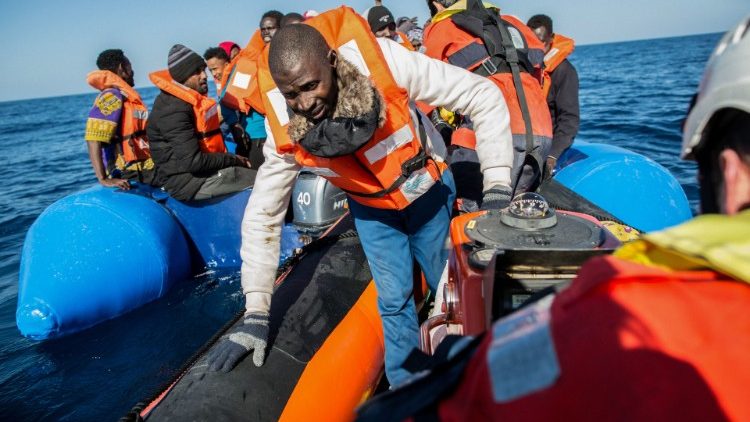 Migranti soccorsi nel Mediterraneo