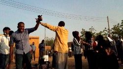 sudan-unrest-demonstrations-1548614936332.jpg