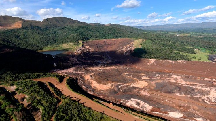 brazil-accident-dam-collapse-1548628135504.jpg