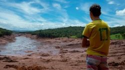 topshot-brazil-accident-dam-collapse-1548662342467.jpg