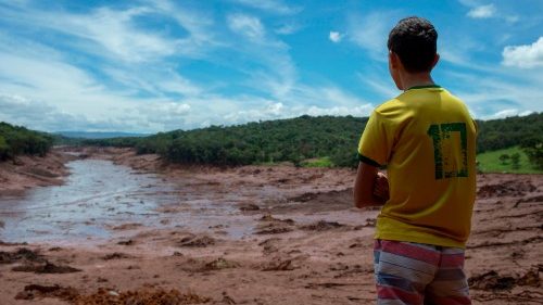 Valanga di fango in Brasile. Arcivescovo Belo Horizonte: cambiare politica mineraria