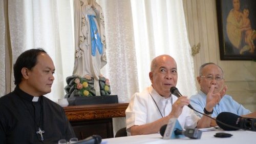 Filipinas. Dom David a Duterte: cristianismo não é colonialismo