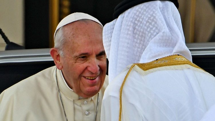 Franziskus im Februar letzten Jahres bei seinem Besuch in Abu Dhabi