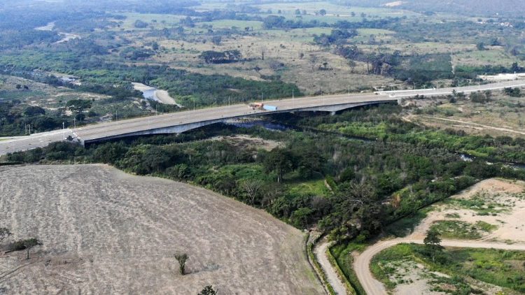 Le pont de Las Tienditas, passage frontalier entre la Colombie et le Venezuela