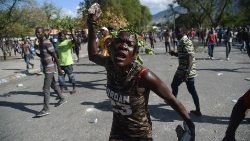 topshot-haiti-politics-protest-1550130293082.jpg